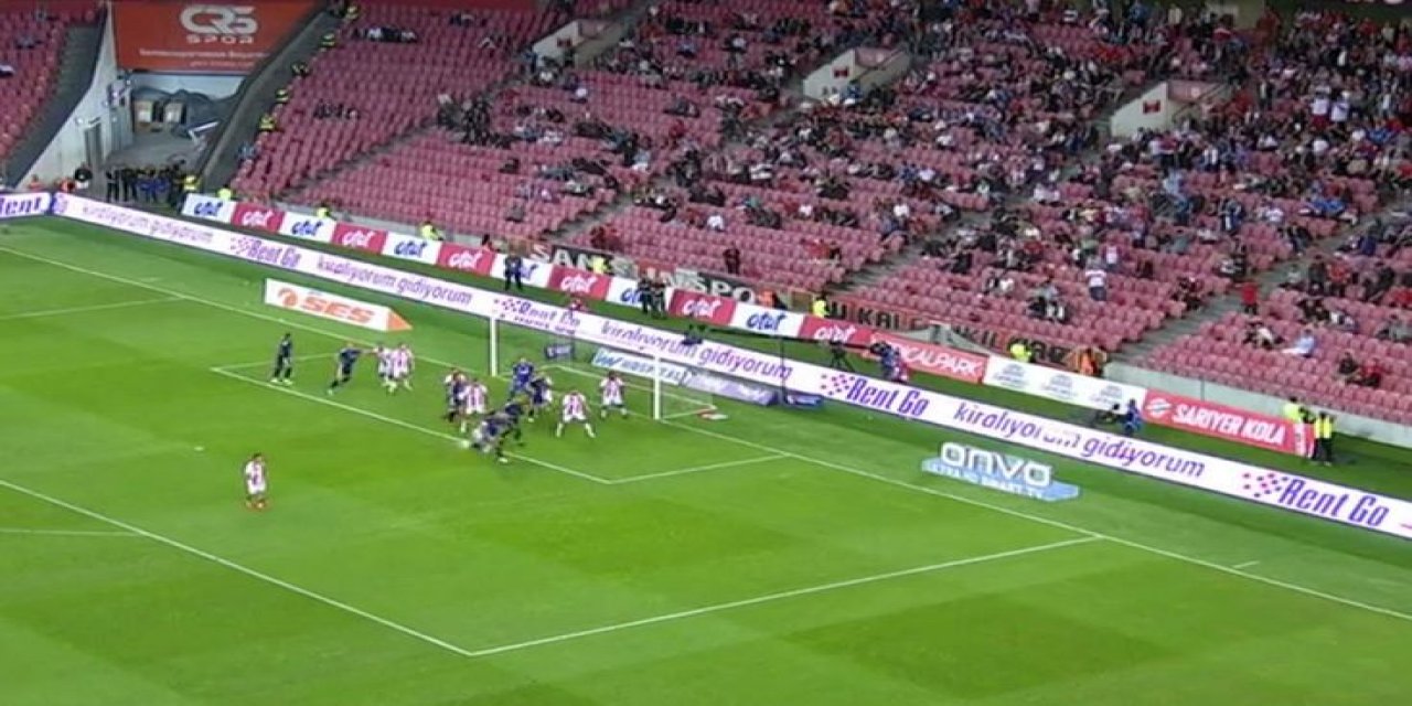 Samsunspor-Fenerbahçe Maçı İçin Televizyonu Açanlar Gözlerine İnanamadı