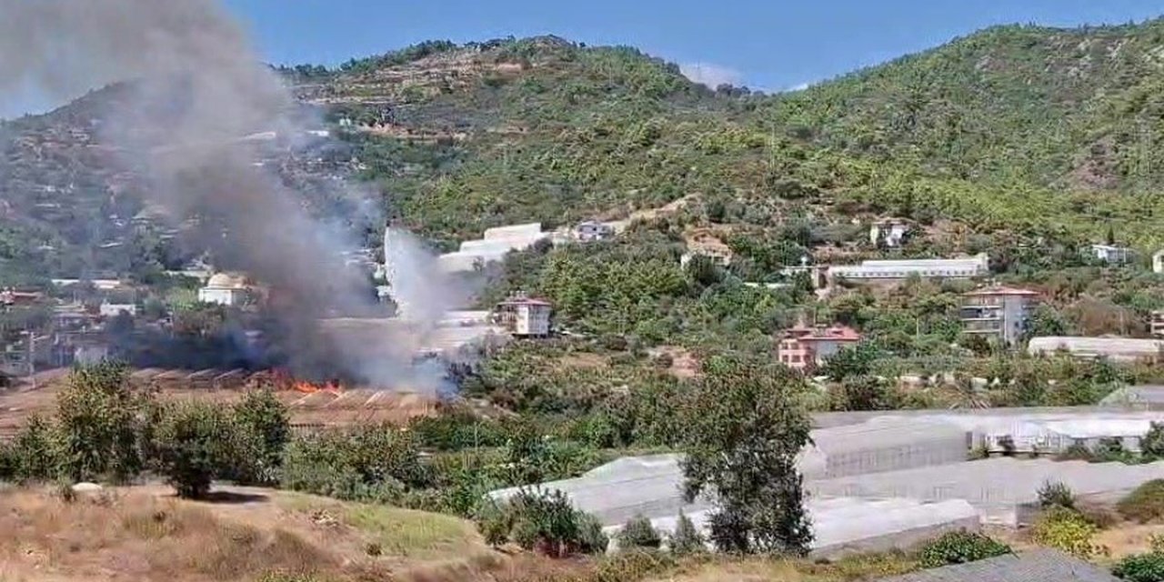 Helikopter Pilotunun Dikkati Sayesinde Yangın Büyümeden Söndürüldü