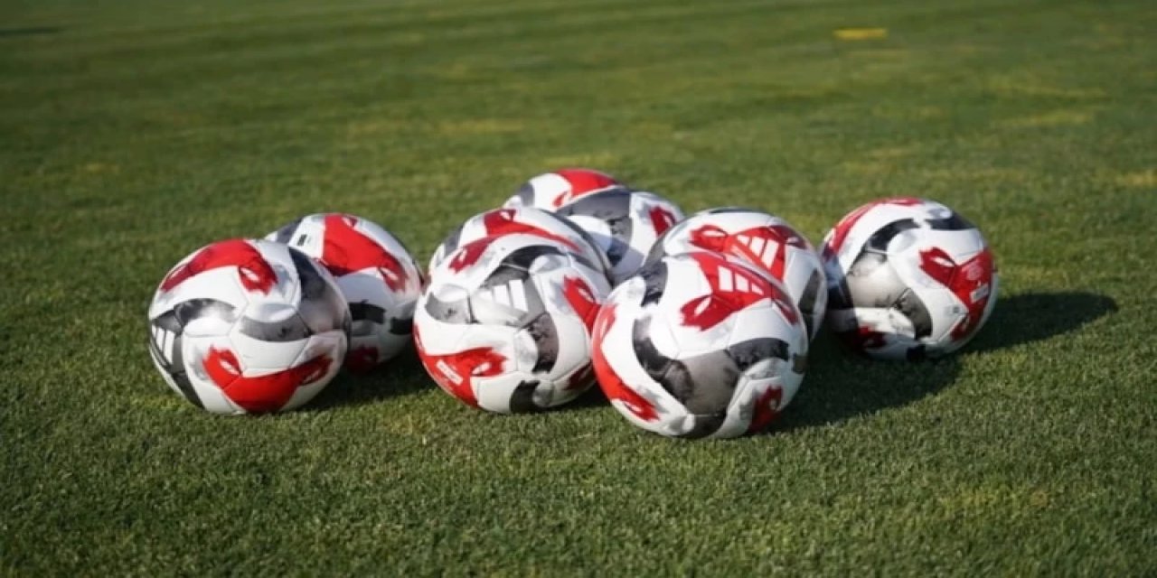 Süper Lig'in En Çok Kazanan 10 Futbolcusu