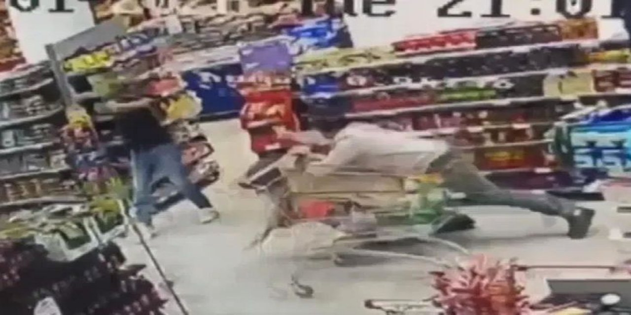 Ankara Sincan'da Markette Çıkan Silahlı Kavgada 1 Kişi Bacaklarından Vurularak Yaralandı