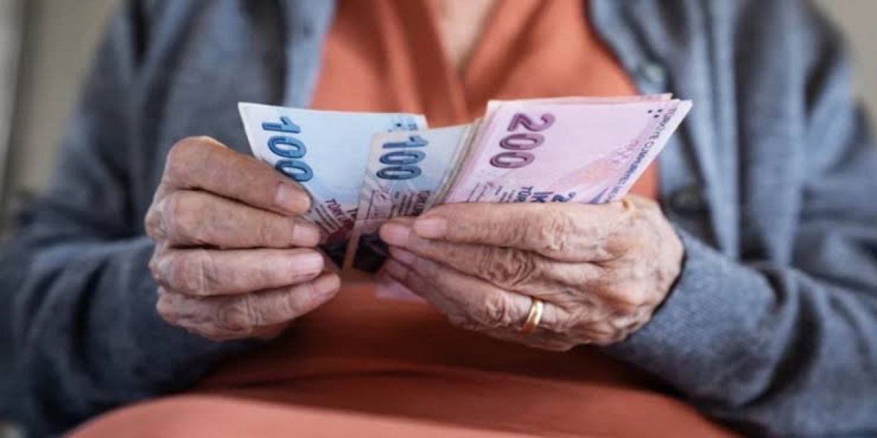 Milyonlar Bu Haberi Bekliyordu! Emeklilik Hesabını Değiştirecek Düzenleme Geliyor