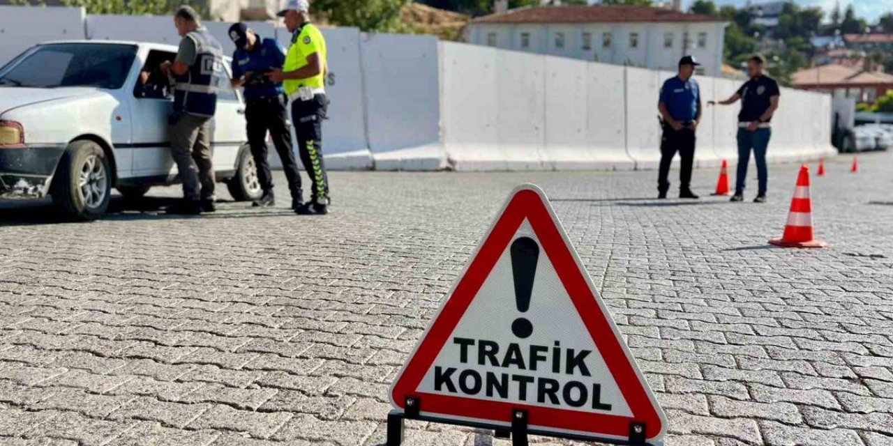 Elazığ'ın Alacakaya İlçesinde Eş Zamanlı Şok Denetim