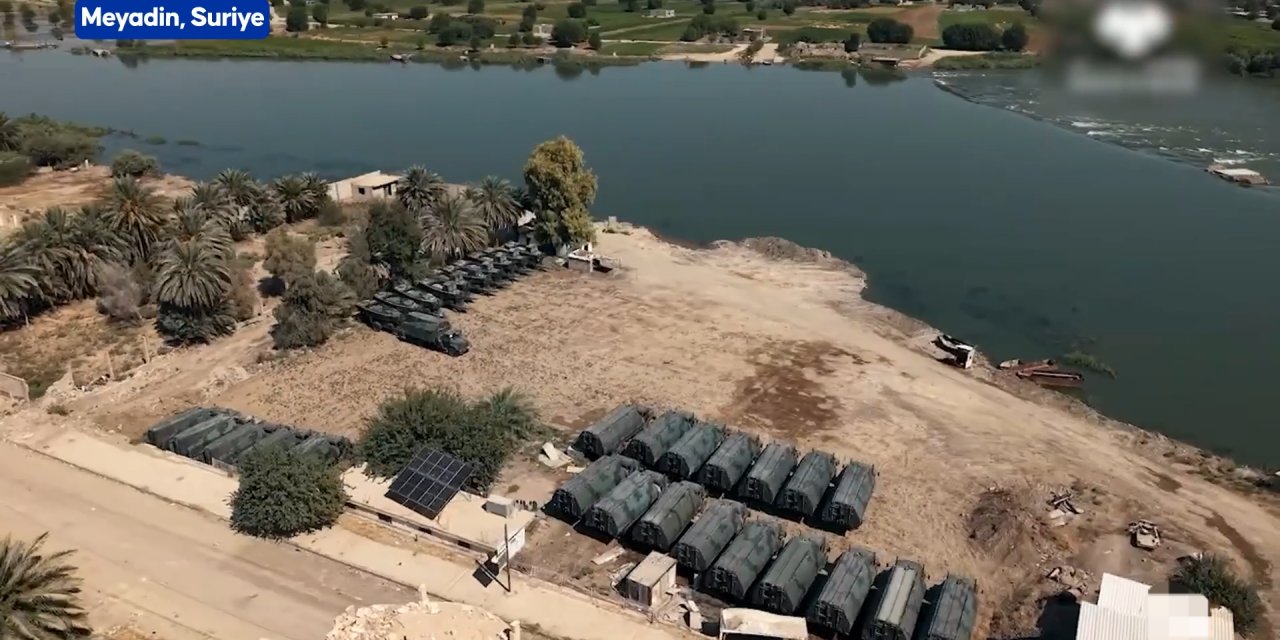 Mehmetçik, Suriye'de Fırat Nehri Üzerine Yüzer Köprü Kurdu
