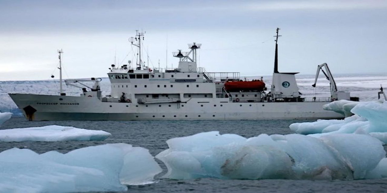 Ukrayna İstedi Norveç, Rus Gemisine El Koydu
