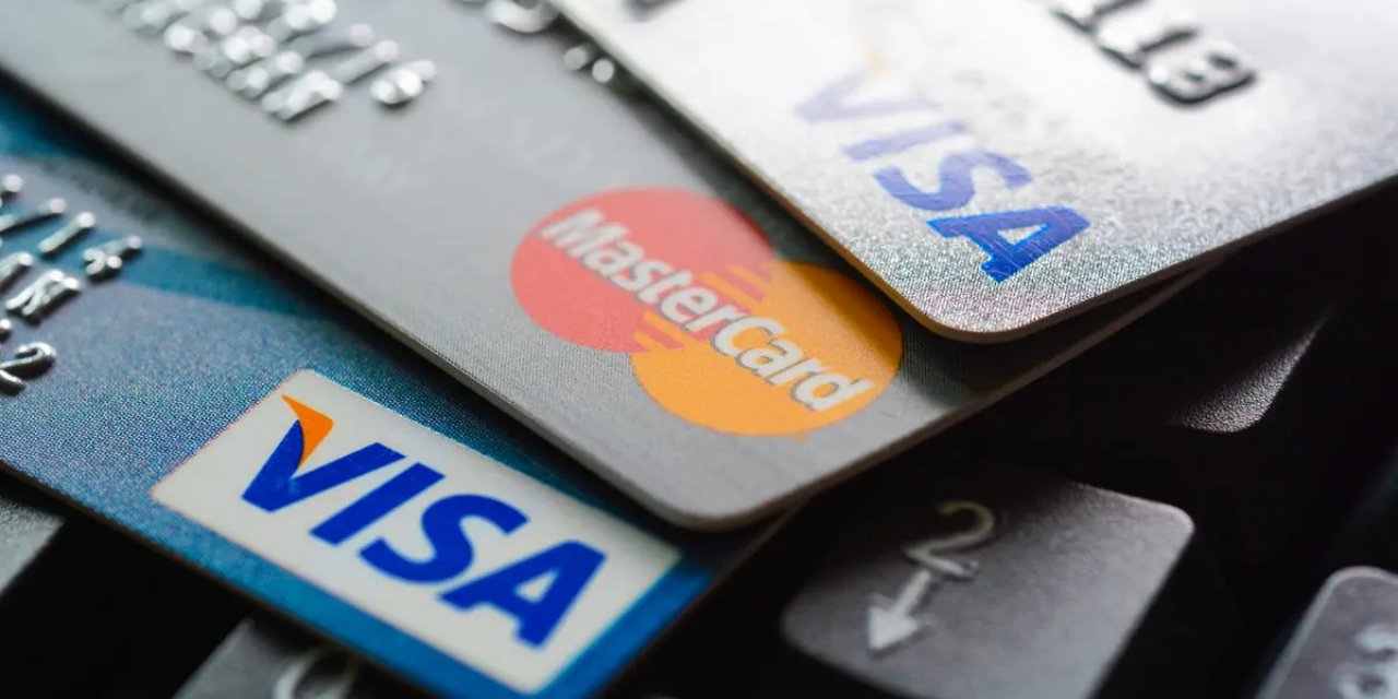 Bankalar Düğmeye Bastı! Bu İşlemleri Yapanların Kartı Kapanacak