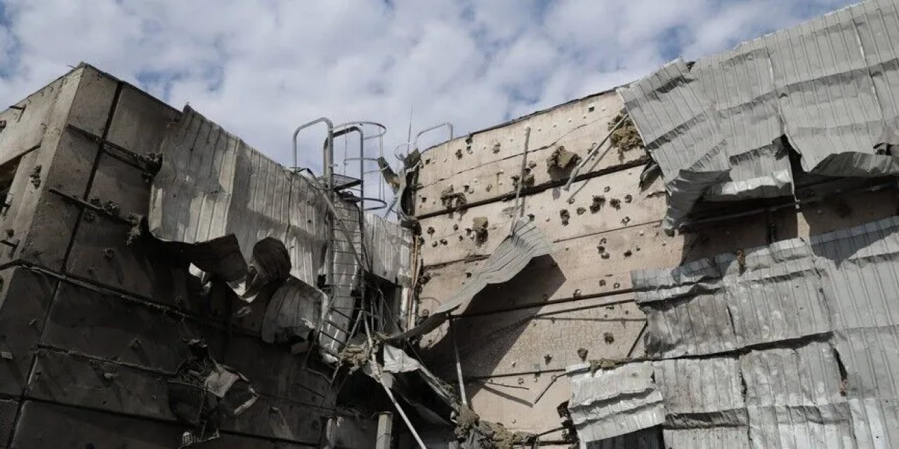 Ukrayna: Rusya'nın Saldırıları 13 Bölgede Hasara Yol Açtı
