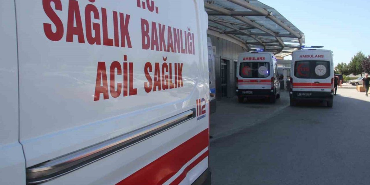 Beyşehir'de Üç Ayrı Trafik Kazasında 4 Kişi Yaralanarak Hastaneye Kaldırıldı