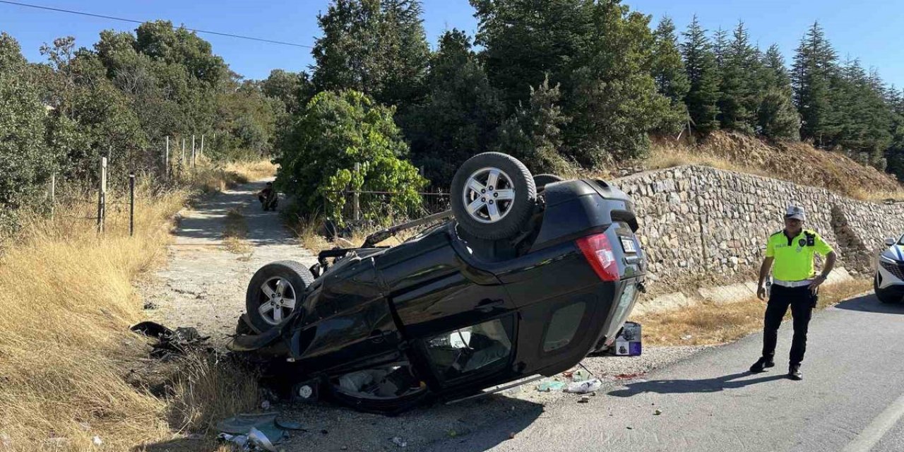 Şoför Nevzat Kıdıman, Uşak Banaz'da Takla Atan Otomobilin Sürücüsü Hayatını Kaybetti
