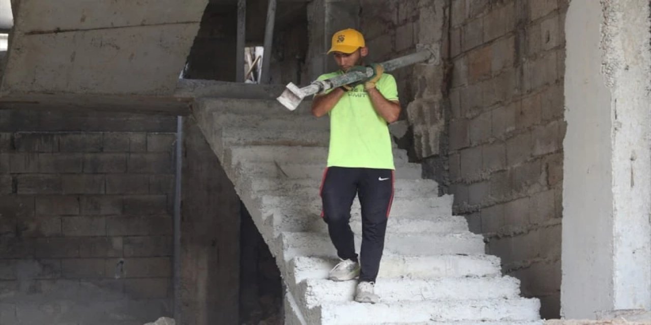 Şanlıurfalı Genç Ekmek Parasını İnşaatta, Şampiyonluğu Pistte Arıyor