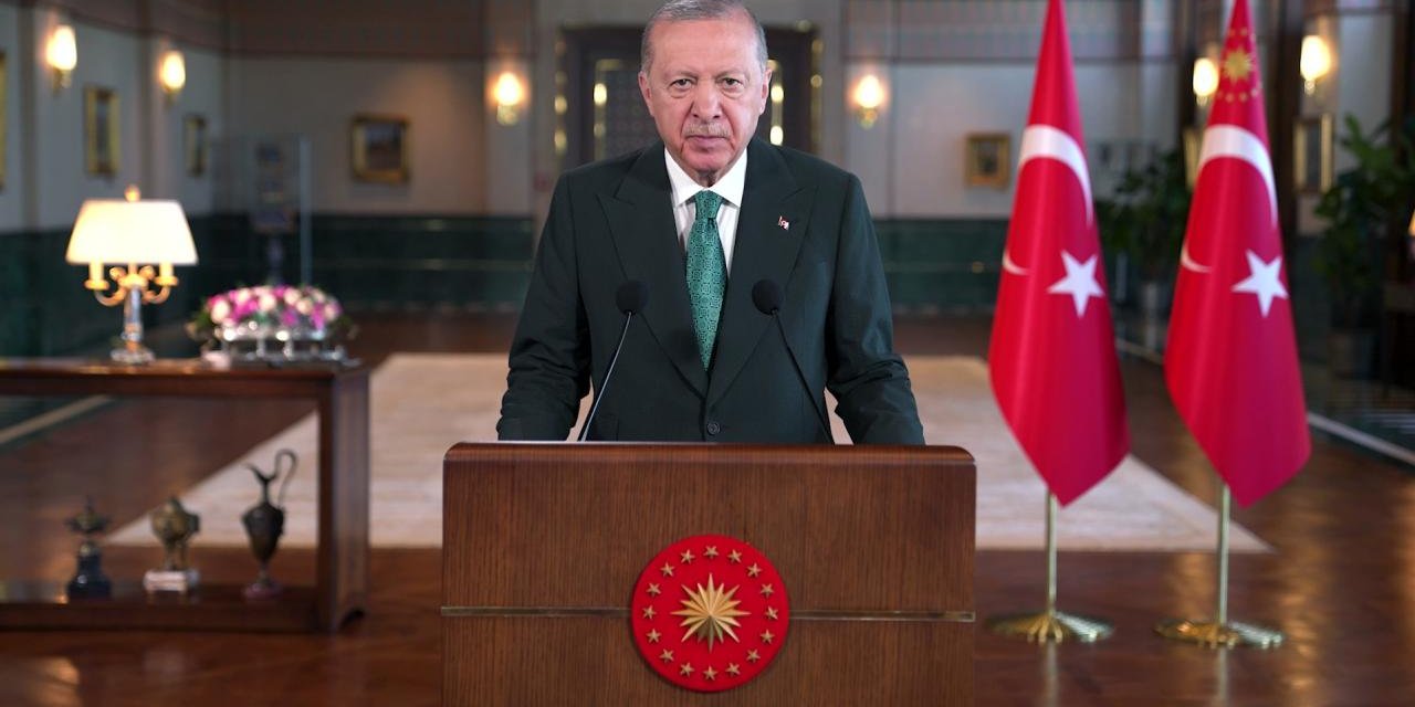 Erdoğan: İmam Hatipler Başarı Çıtasını Sürekli Daha Yükseğe Taşıyor
