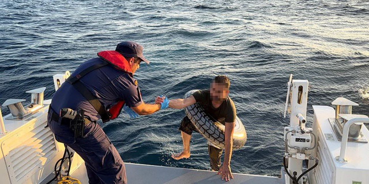 Bodrum'da Yüzerek Yurt Dışına Kaçmaya Çalışan Göçmen Sahil Güvenlik Ekiplerince Yakalandı