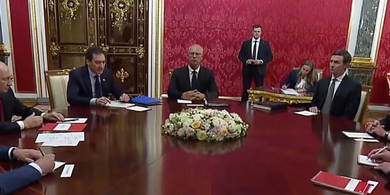 Savaş Bitiyor Mu? Putin, Trump'ın Damadı İle Witkoff'u Kabul Etti
