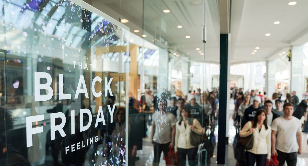 ABD'de ‘Kara Cuma’da 7.4 milyar dolarlık online rekor satış