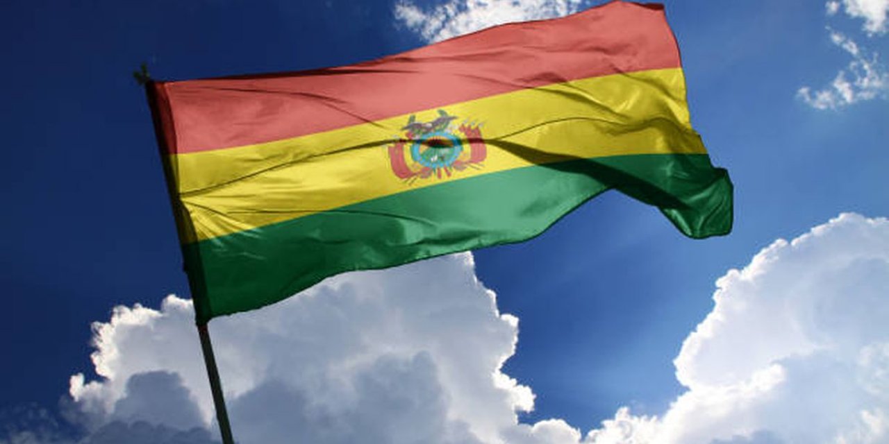 Bolivya'da Kışladaki Patlamada 2 Kişi Öldü, 81 Kişi Yaralandı
