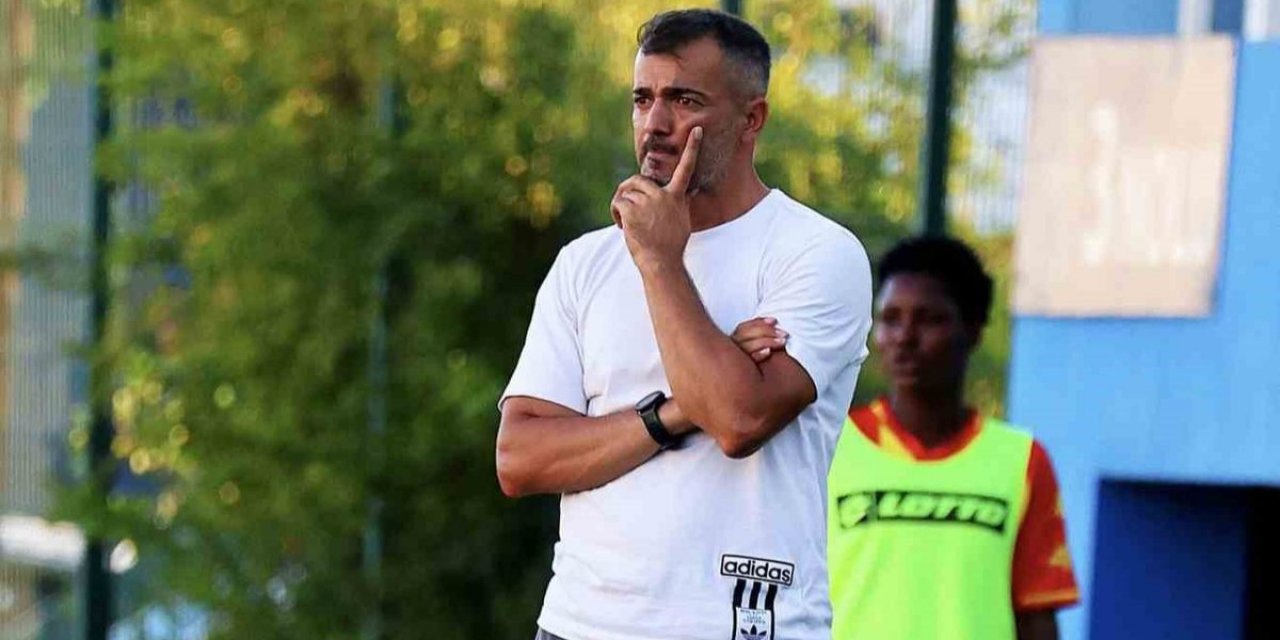 Kayseri Kadın Futbol Kulübü Teknik Direktörü Karakaya, 1207 Antalyaspor Beraberliğinden Memnun
