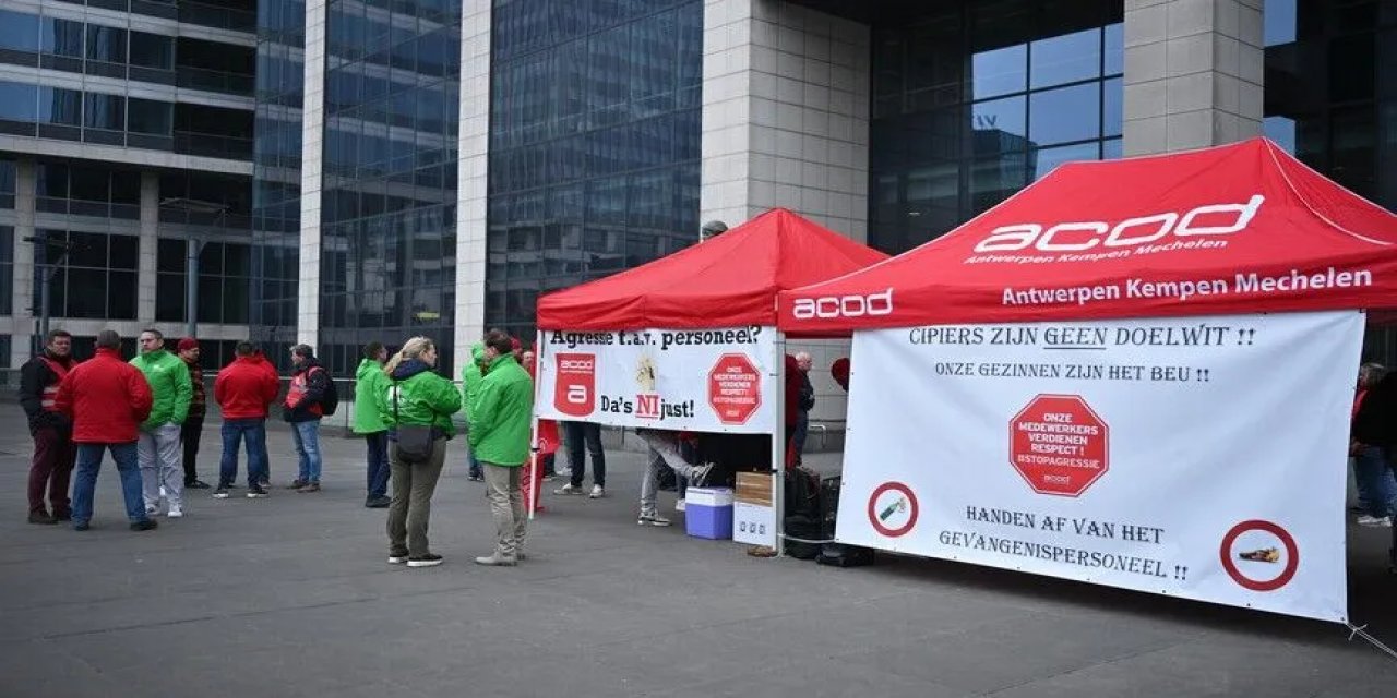 Belçika'da Cezaevi Çalışanları 5 Günlük Greve Gitti
