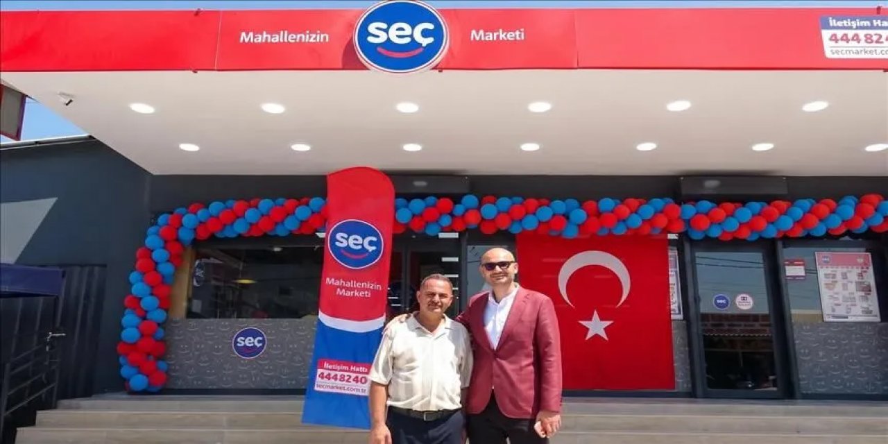 Seç Market Depremde Bakkalını Kaybeden Hataylı Esnafa Destek Oldu