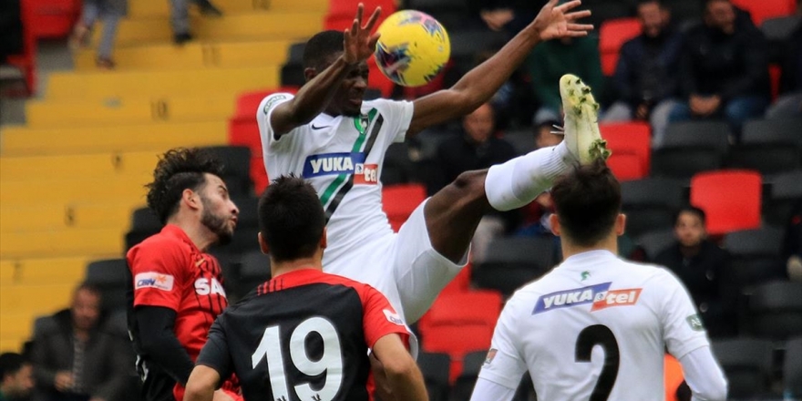 Denizlispor Deplasmanda 3 Puanı Aldı