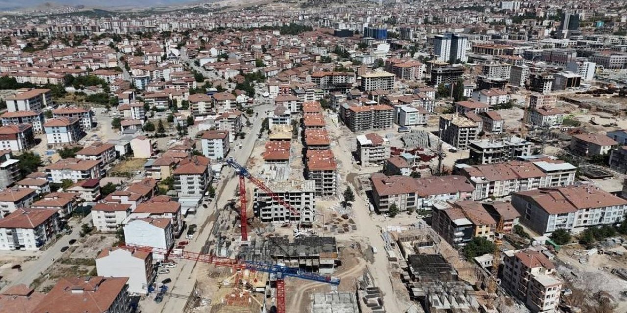 Malatya'da Koçlar Apartmanı Davasında Mimar, Sağlam Raporu Verilen Blok Yıkıldı