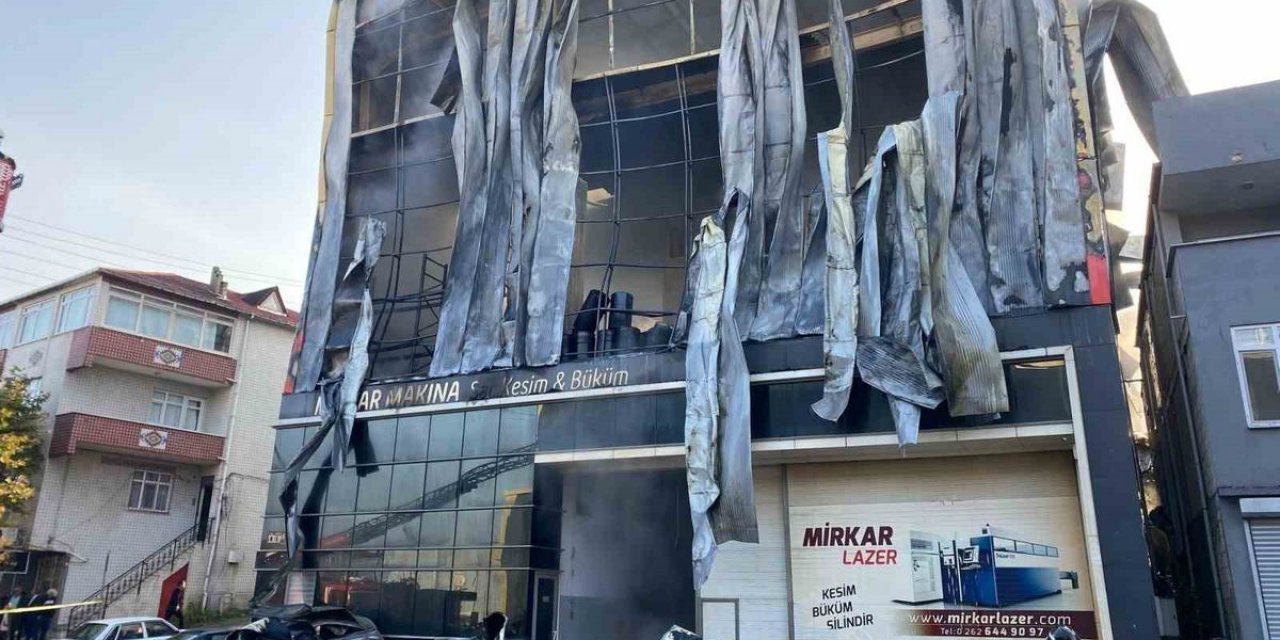 Dilovası'ndaki Kozmetik Fabrikası Yangını Davasında 7 Kamu Görevlisinin Savunması Alındı