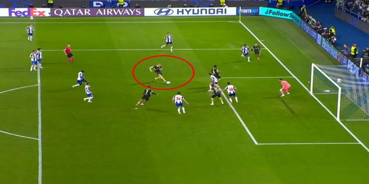 Haaland'dan Şampiyonlar Ligi'ne Müthiş Başlangıç! Porto'yu Tek Başına Yıktı