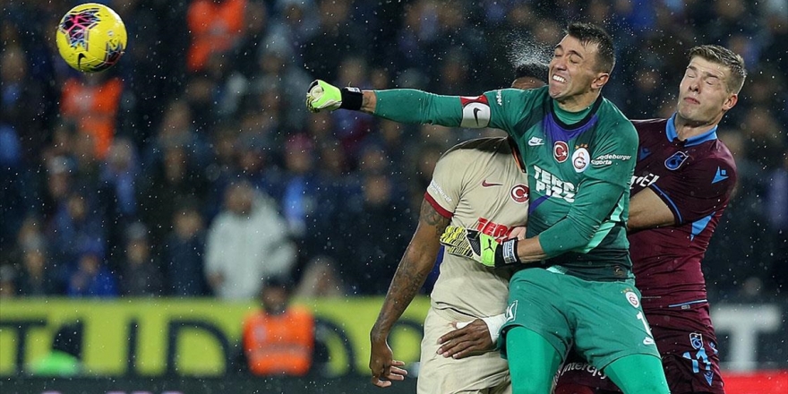 Trabzonspor İle Galatasaray Berabere Kaldı