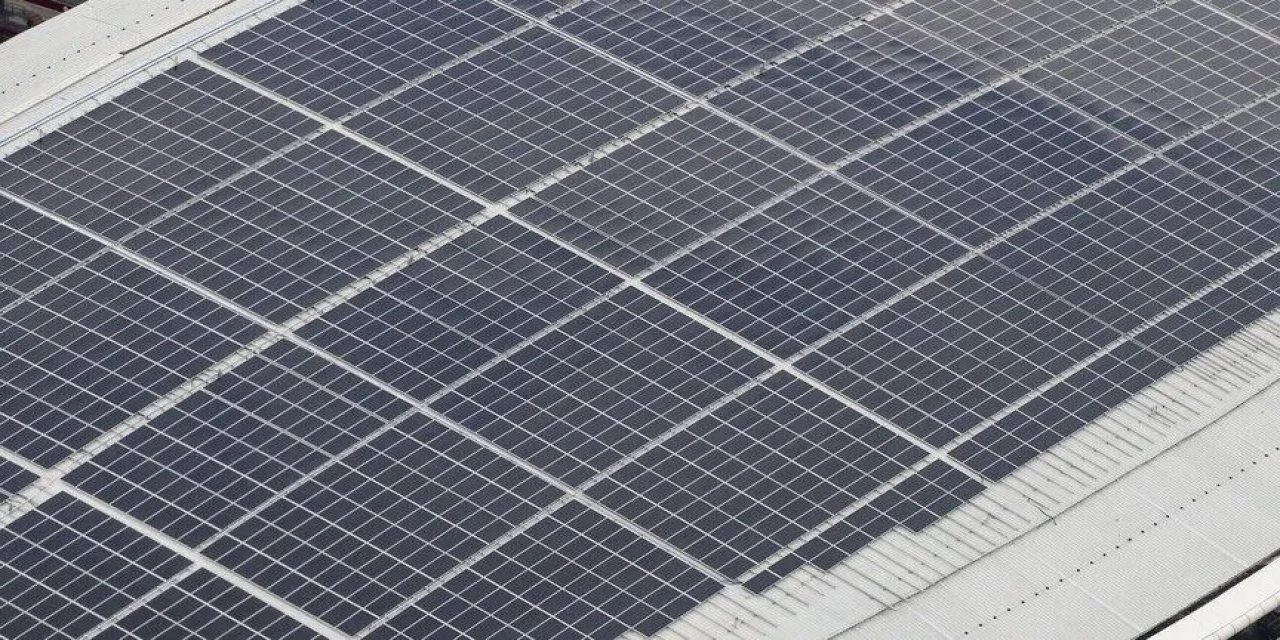 Türkiye, Çatılarındaki 120 Gigavatlık Güneş Potansiyeliyle Elektrik Talebinin Yüzde 45'ini Karşılayabilir