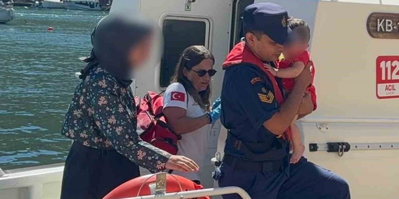Fethiye Açıklarında Gezi Teknesinde Yaralanan Bebek Sahil Güvenlik Botuyla Tahliye Edildi