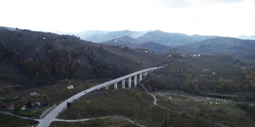 Karadeniz-Akdeniz Yolu'nun Yüzde 95'i Tamamlandı