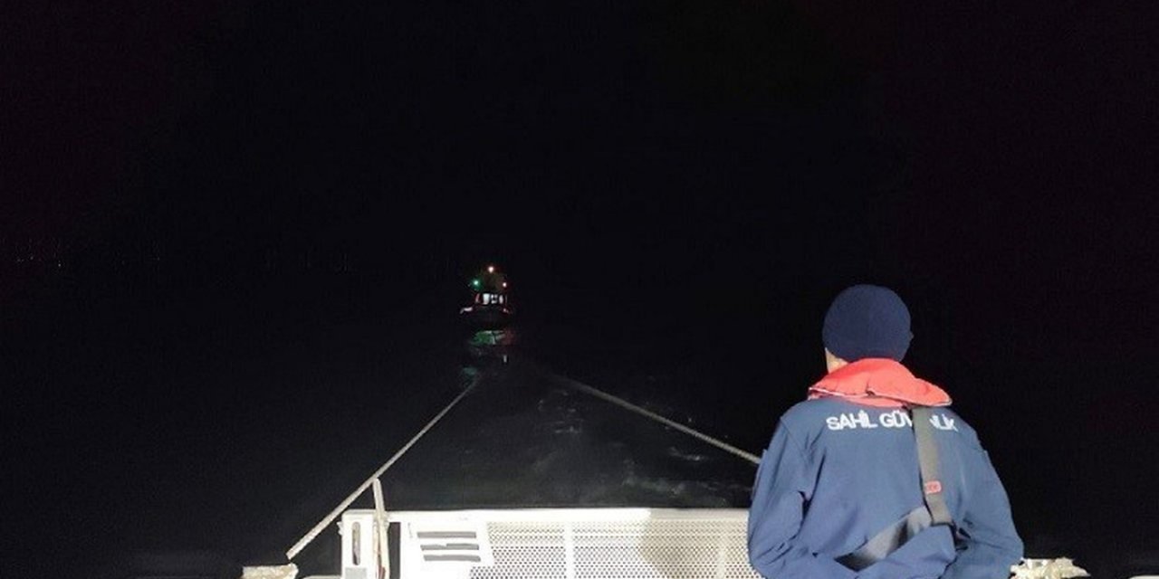 Didim Açıklarında Ülkeyi Yasa Dışı Terk Etmeye Çalışan 2 Şahıs Yakalandı