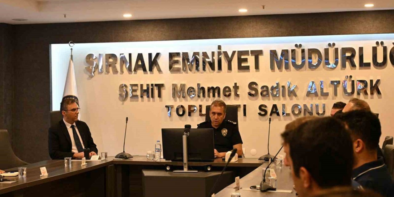 Şırnak'ta Yeni Eğitim Yılı Öncesi Merkez Ve 6 İlçedeki Okulların Güvenliği Masaya Yatırıldı