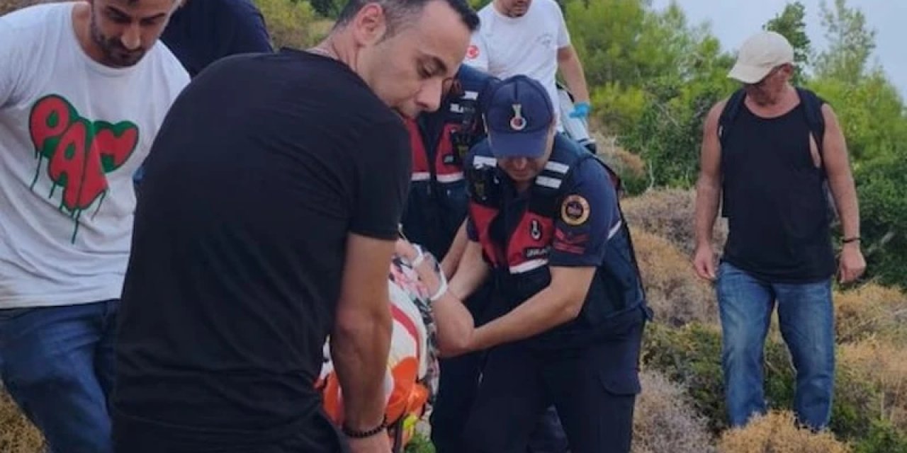 Antalya'da Doğa Yürüyüşünde Düşerek Yaralanan Turist Kurtarıldı