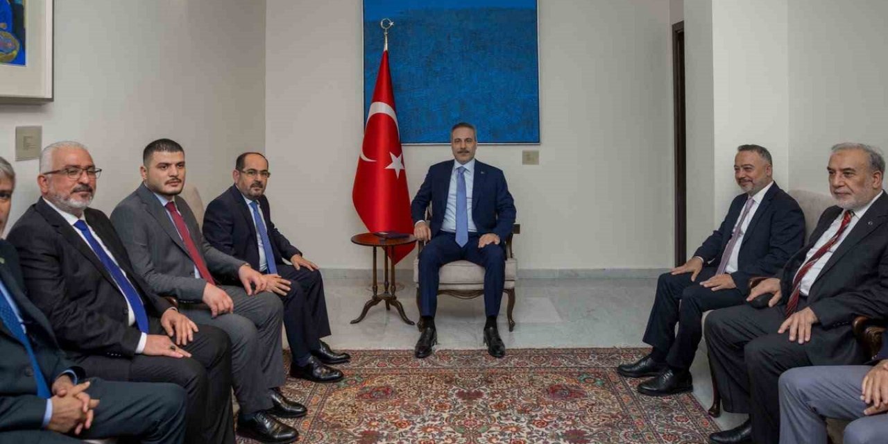 Bakan Fidan, Suriye Türkmen Meclisi Başkanı Mustafa İle Görüştü