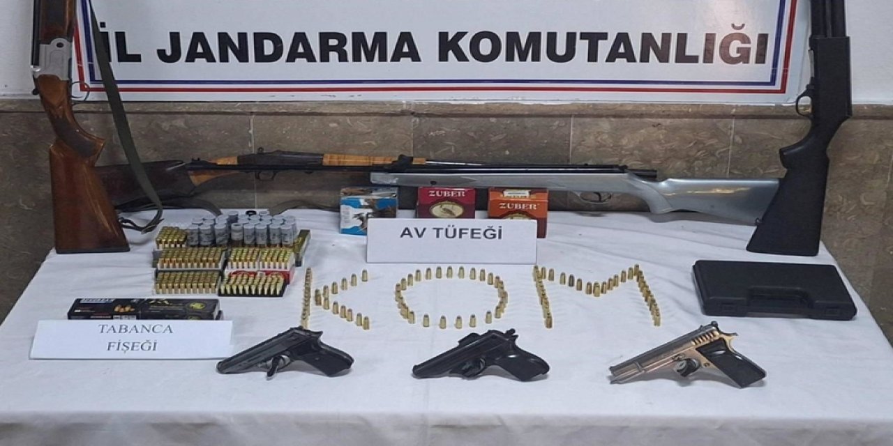 Bartın Merkezli Dev Operasyon: Eş Zamanlı 30 Adrese Baskın Yapıldı, 26 Kişi Gözaltına Alındı