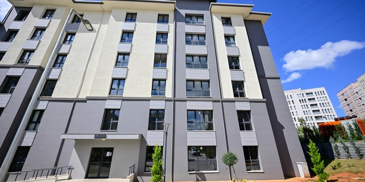 Yüzyılın Konut Projesi’ndeki Kiralık Daireler Tanıtıldı