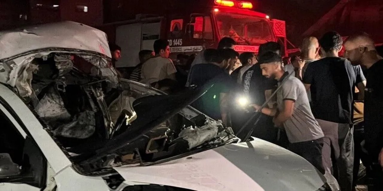 İsrail Ordusunun Gazze'de Bir Otomobile Düzenlediği Saldırıda 1 Kişi Öldü