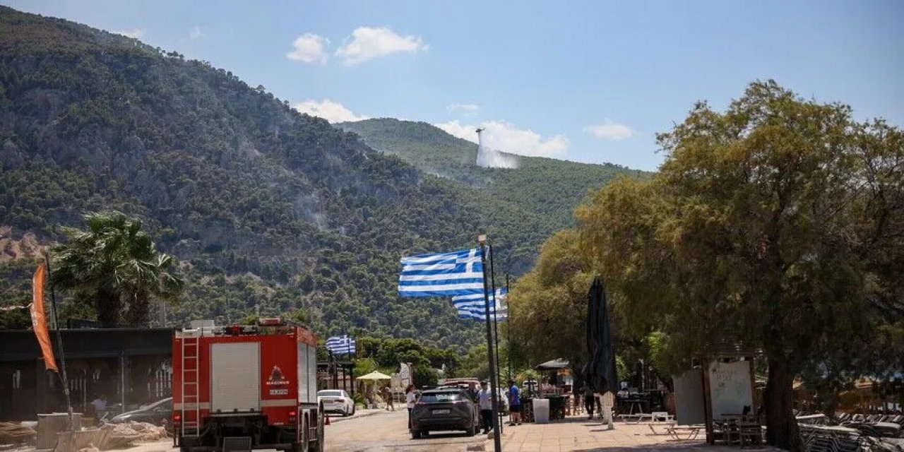 Yunanistan’da 10 Bölgede Yüksek Yangın Riski İlan Edildi