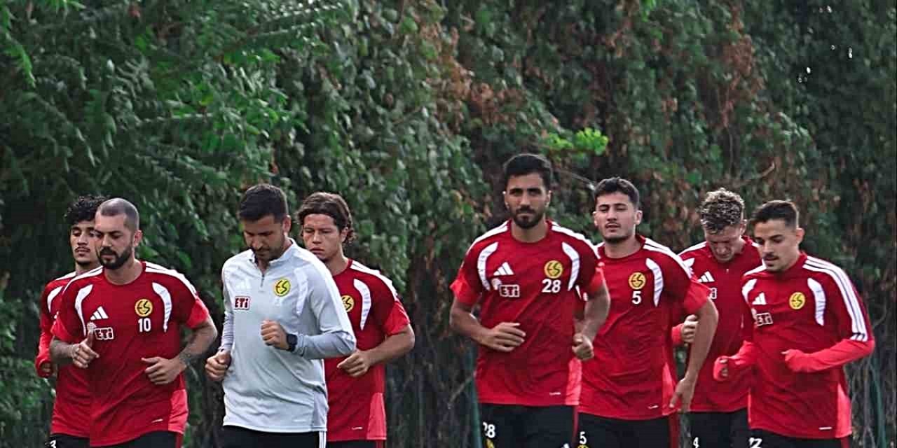 Eskişehirspor, 19 Eylül'de Bigaspor Deplasmanı İçin Antrenmanlara Başladı