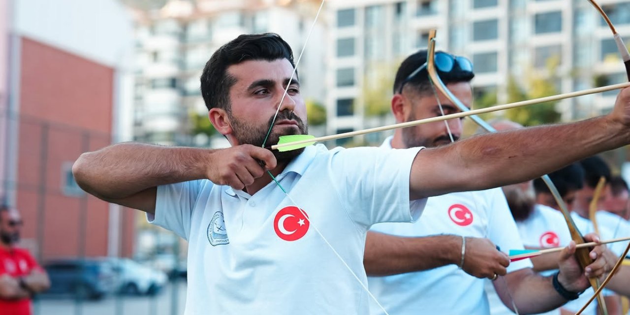 Geleneksel Türk Okçuluğu Milli Takımı, Güney Kore'de Şampiyonluk Hedefiyle Kampı Tamamladı