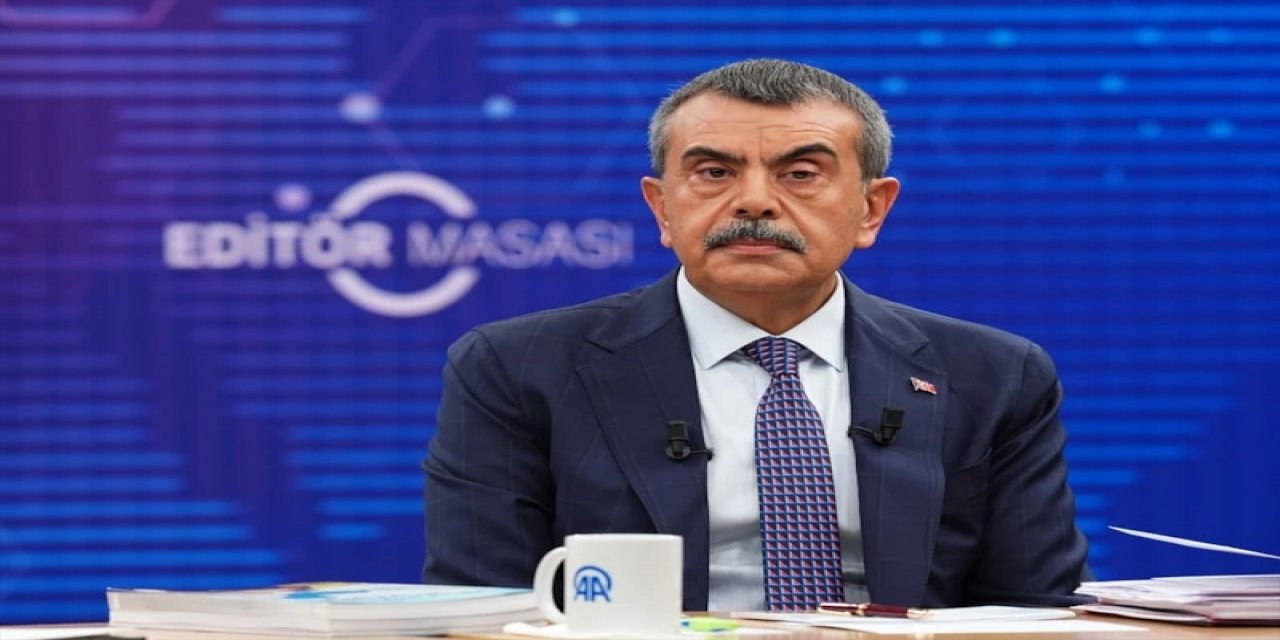 Yusuf Tekin, Öğretmenlere Önlük Düzenlemesi Hakkında Konuştu