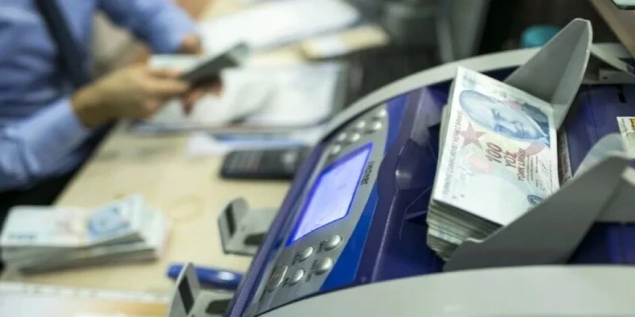 Hazine: Bütçe Ağustosta 12,8 Milyar Lira Fazla Verdi