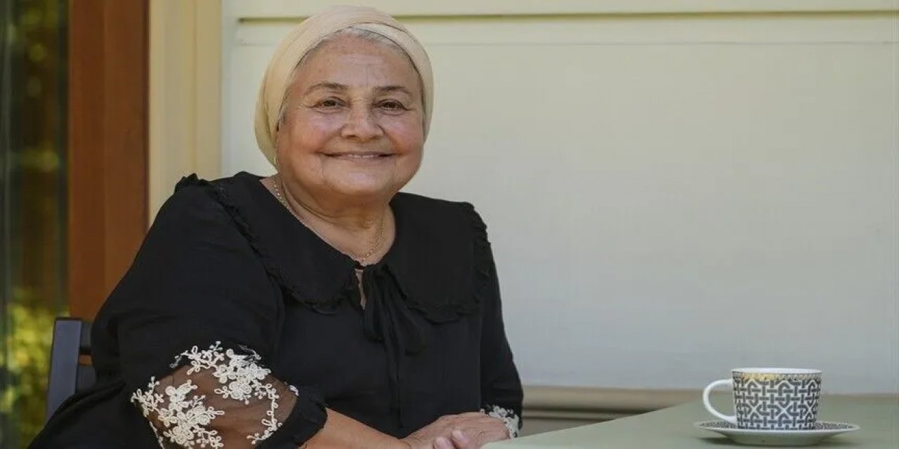 Kimsesiz Bebeğin Parmağını Tutmasıyla Başlayan Gönüllü Anneliği 30 Yıldır Sürüyor