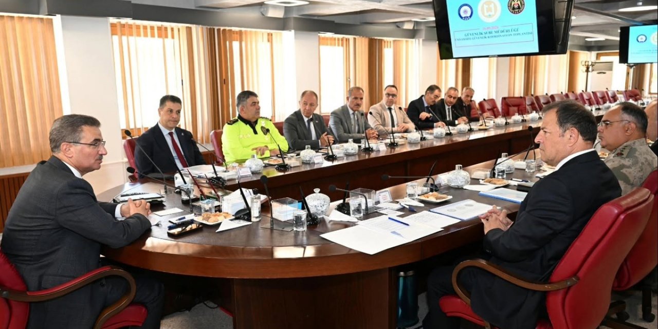 Üniversite Güvenlik Koordinasyonu İçin Zirve