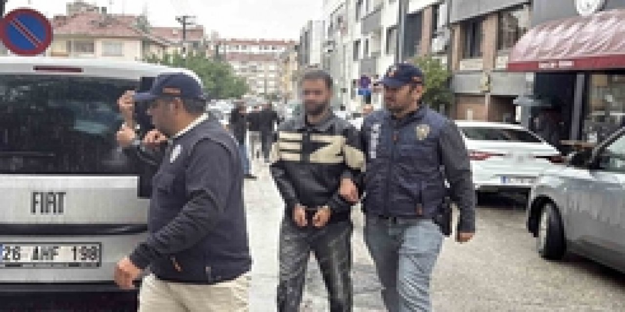 Binlerce Kişinin Banka Hesabı Bahis Sitelerinde Kullanılmış! Eskişehir'de 2 Tutuklama