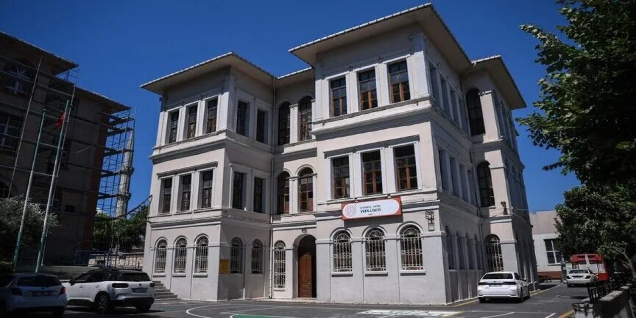 Vefa Lisesi, Tarihi Mirasıyla Eğitimde Simge Olmayı Sürdürüyor