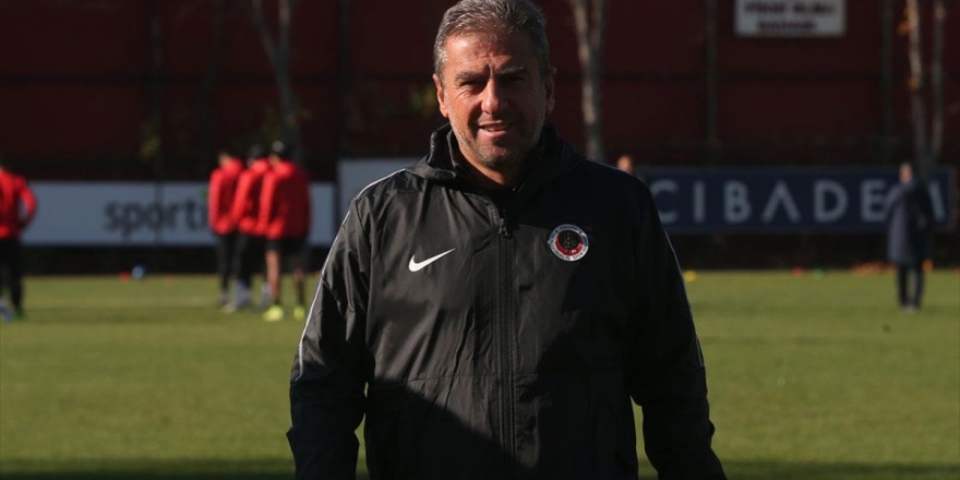 Gençlerbirliği Teknik Direktörü Hamzaoğlu: Daha Da İyi Olmak Zorundayız