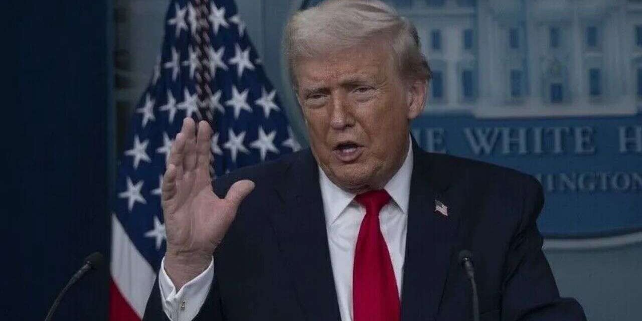 Trump’tan Üç Medya Kuruluşuna Beyaz Saray Yasağı