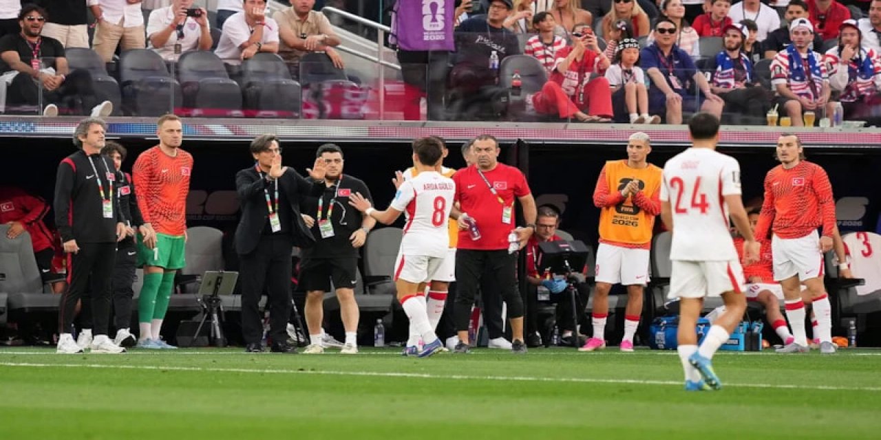 Vincenzo Montella'nın Kadro Tercihi Tartışma Konusu Oldu