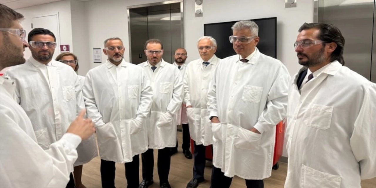 Bakan Memişoğlu, ABD'de İlaç Ve Biyoteknoloji Merkezlerini Ziyaret Etti