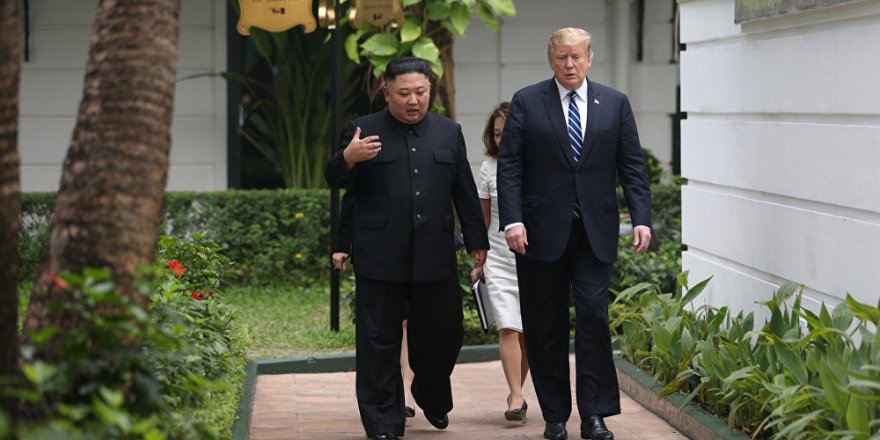 Trump'tan Kim'e: 'Roket Adam' diyorum çünkü roket fırlatmayı seviyor